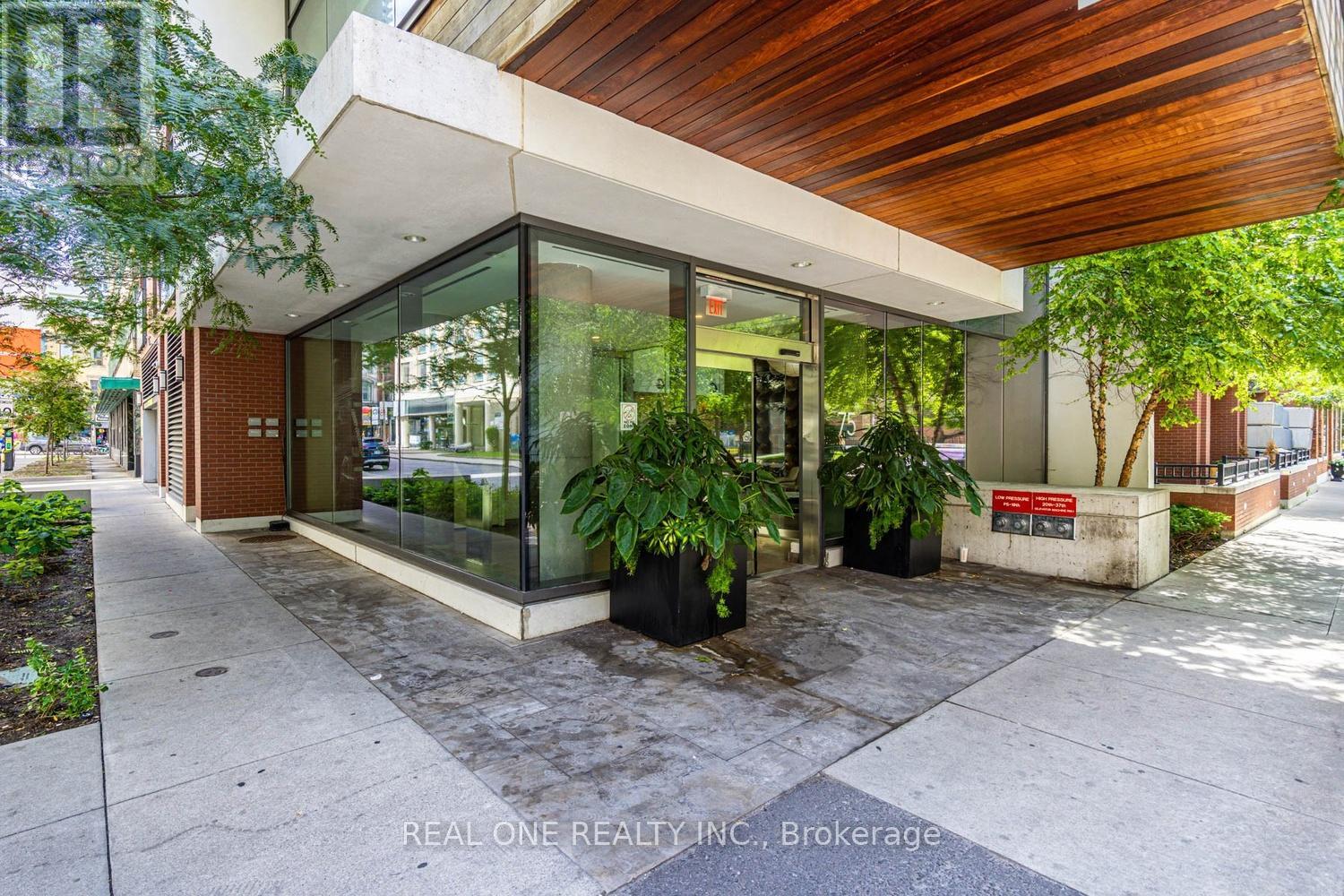 1804 - 75 St Nicholas Street, Toronto, Ontario  M4Y 0A5 - Photo 29 - C12955730