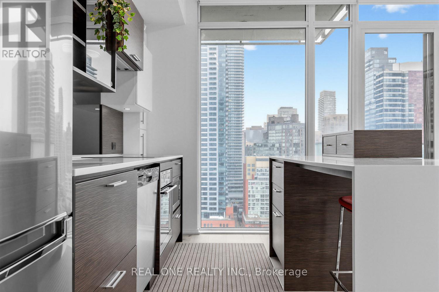 1804 - 75 St Nicholas Street, Toronto, Ontario  M4Y 0A5 - Photo 4 - C12955730