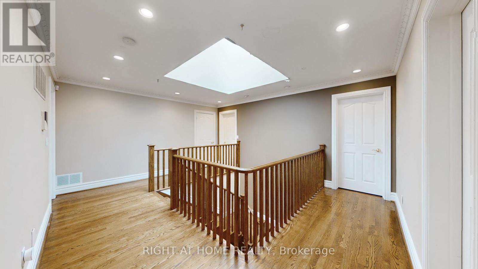 225 Kingsdale Avenue, Toronto, Ontario  M2N 3X3 - Photo 10 - C12955740