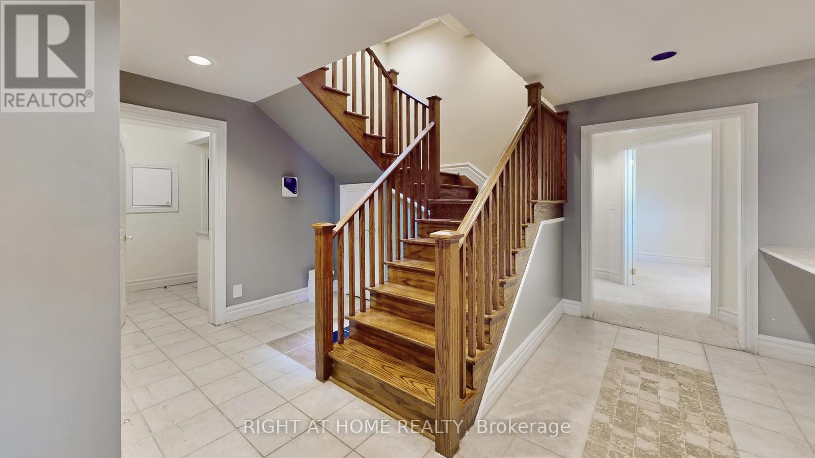 225 Kingsdale Avenue, Toronto, Ontario  M2N 3X3 - Photo 16 - C12955740