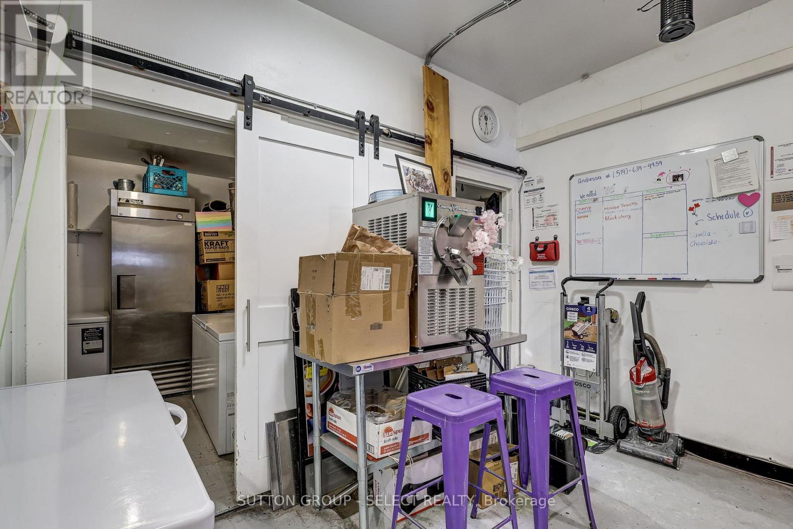 484 Richmond Street, London East, Ontario  N6A 3E6 - Photo 30 - X12955664