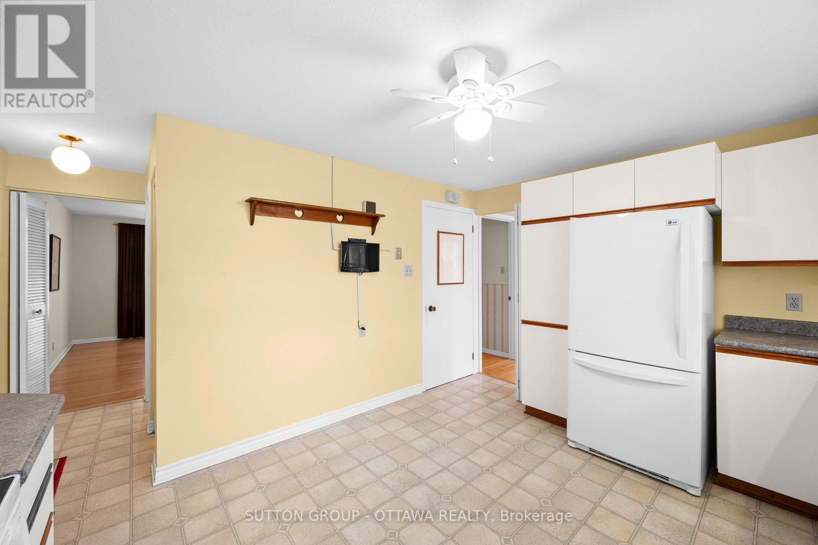 2391 Ogilvie Road, Ottawa, Ontario  K1J 7N4 - Photo 16 - X12955658