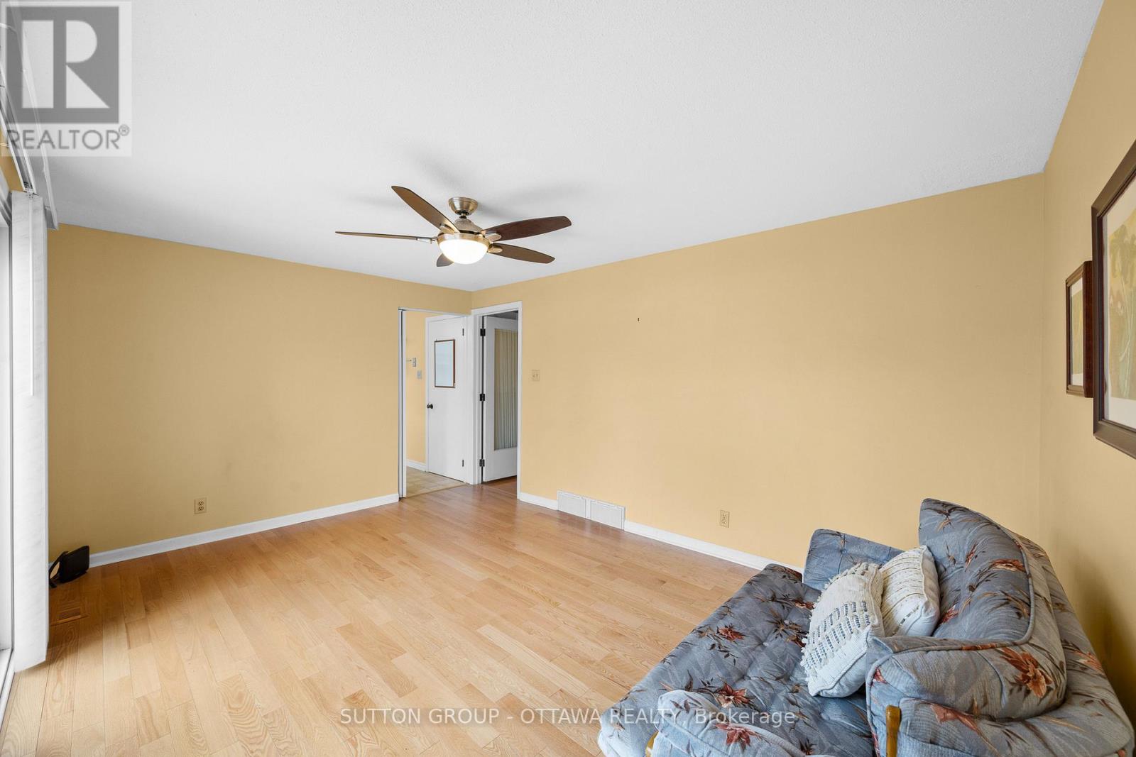 2391 Ogilvie Road, Ottawa, Ontario  K1J 7N4 - Photo 18 - X12955658