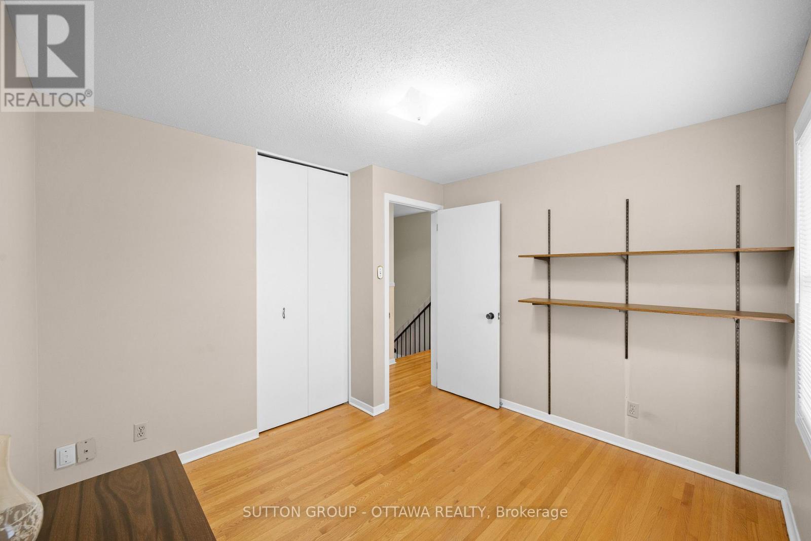 2391 Ogilvie Road, Ottawa, Ontario  K1J 7N4 - Photo 23 - X12955658