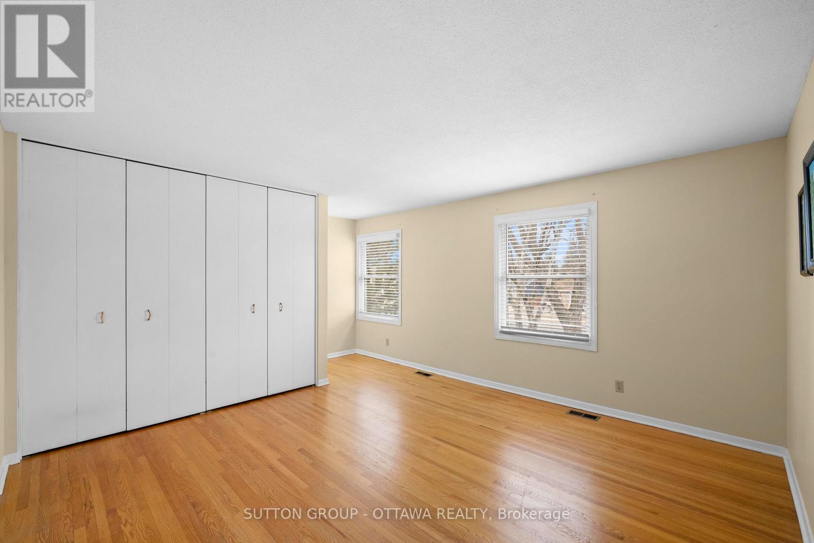 2391 Ogilvie Road, Ottawa, Ontario  K1J 7N4 - Photo 28 - X12955658