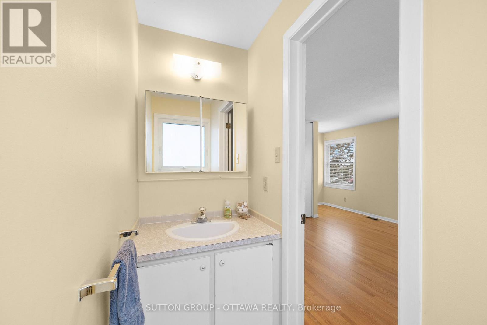 2391 Ogilvie Road, Ottawa, Ontario  K1J 7N4 - Photo 31 - X12955658