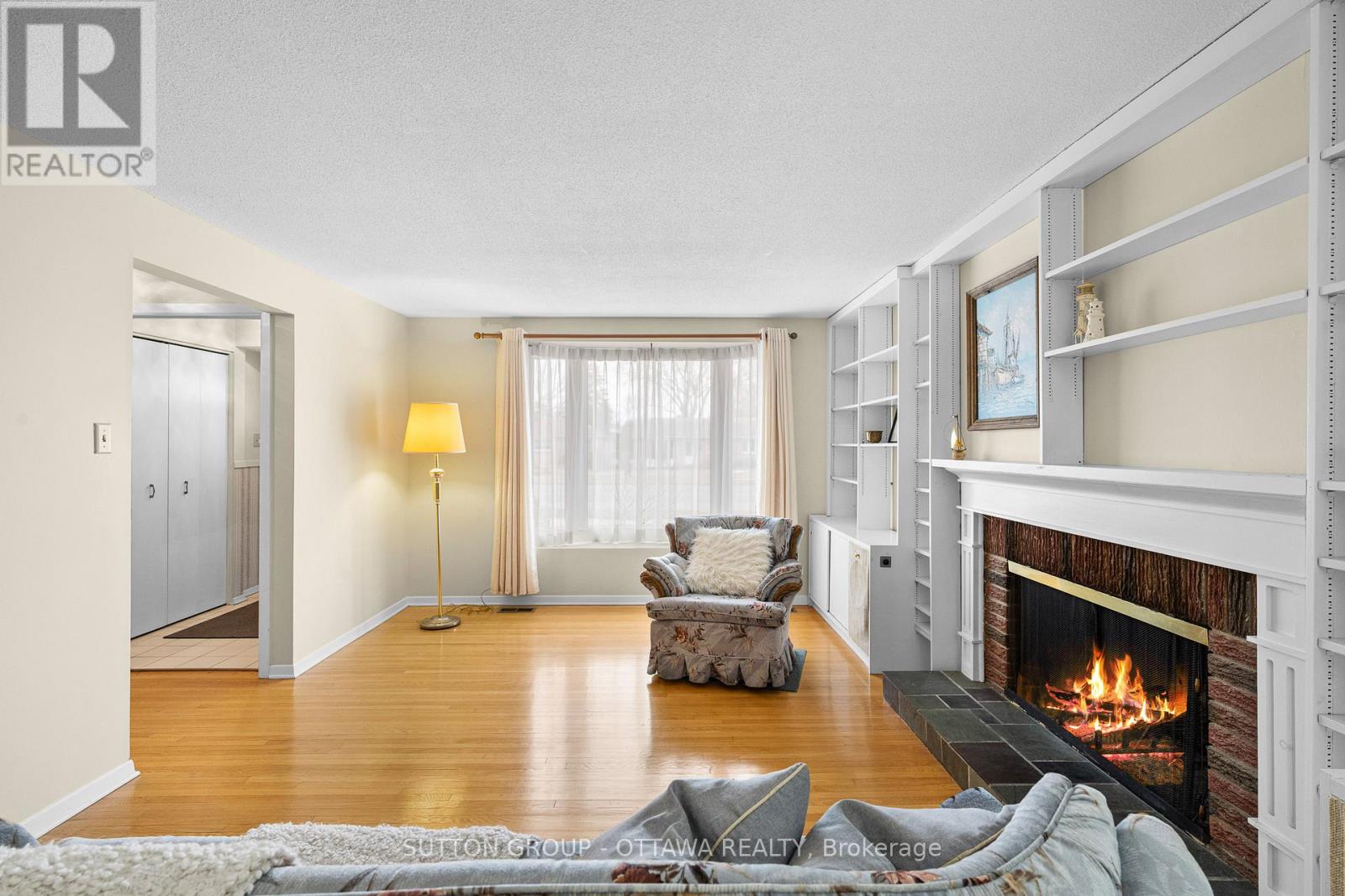 2391 Ogilvie Road, Ottawa, Ontario  K1J 7N4 - Photo 9 - X12955658