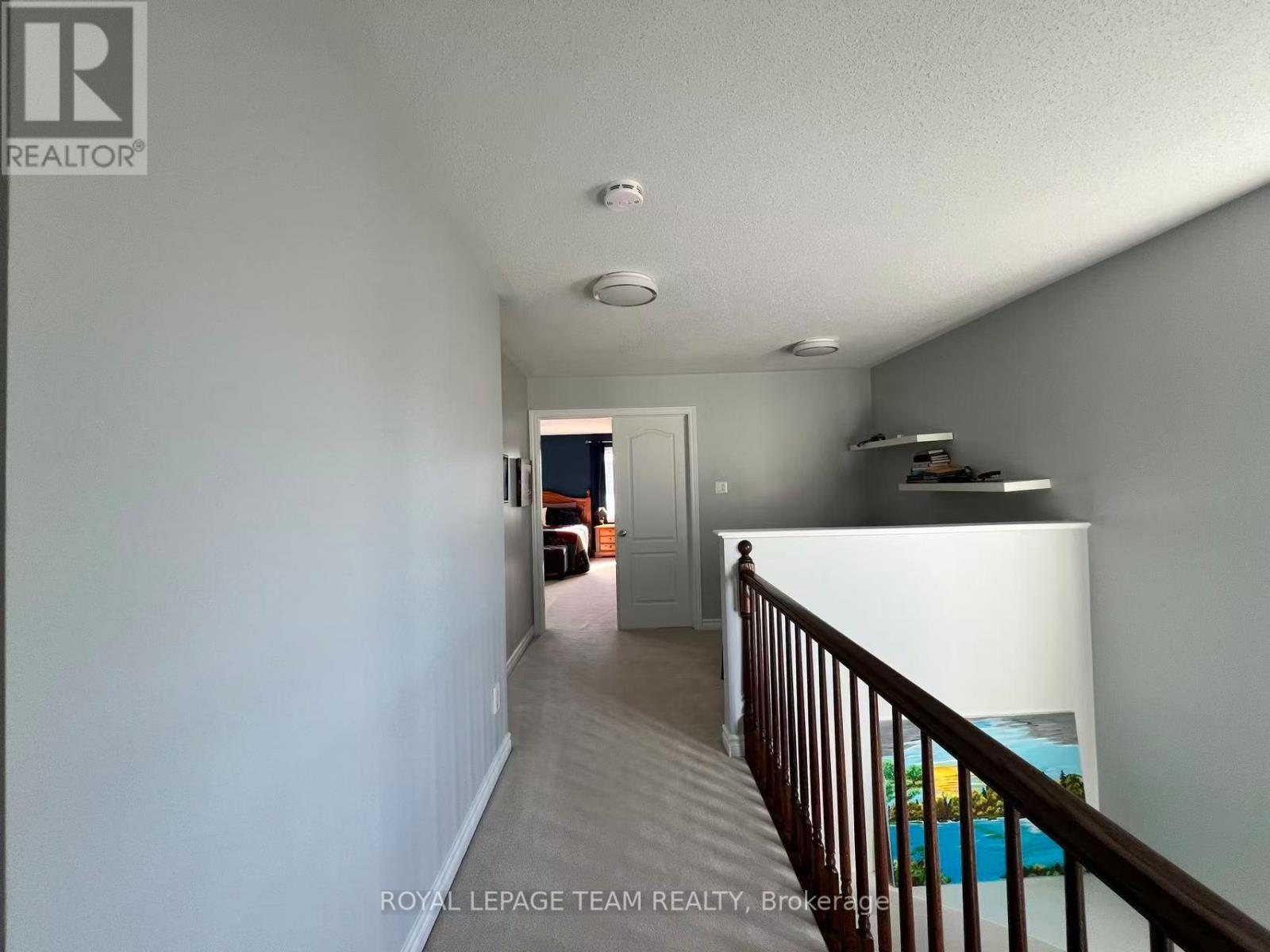 1097 Northgraves Crescent, Ottawa, Ontario  K2M 0C6 - Photo 18 - X12955754