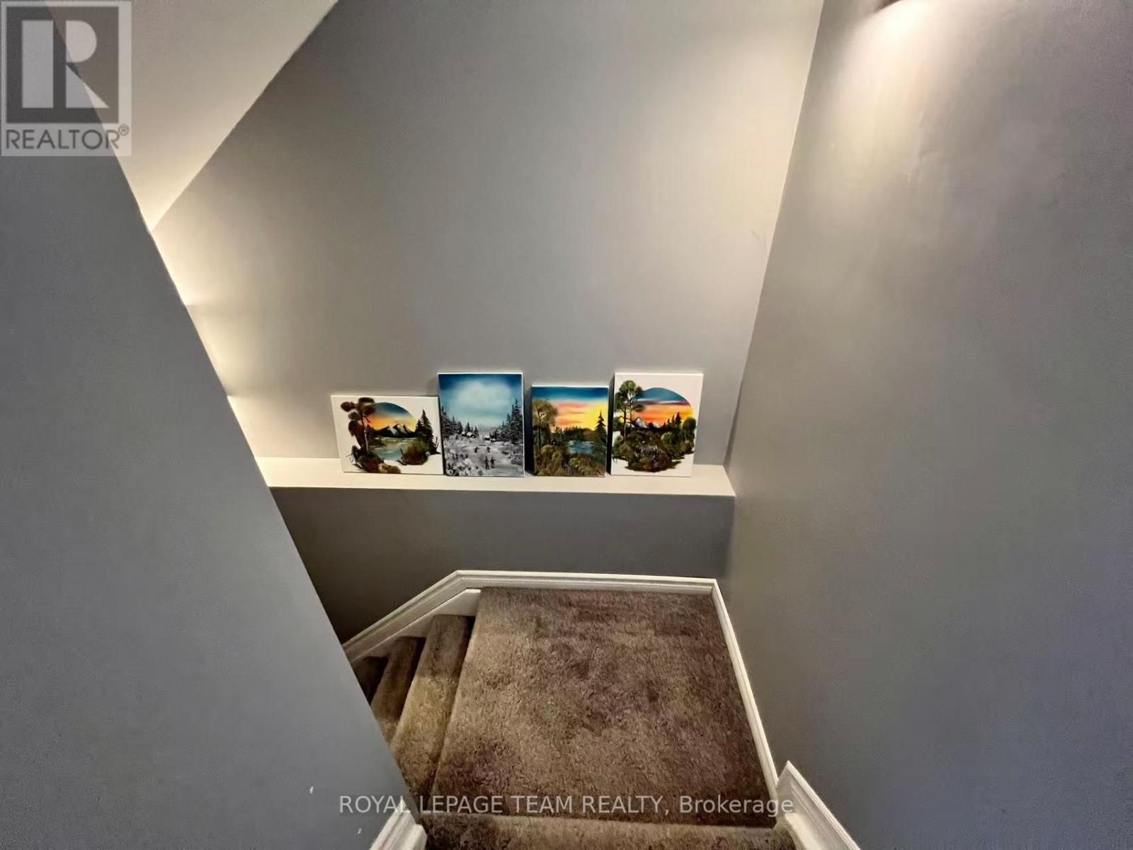 1097 Northgraves Crescent, Ottawa, Ontario  K2M 0C6 - Photo 30 - X12955754