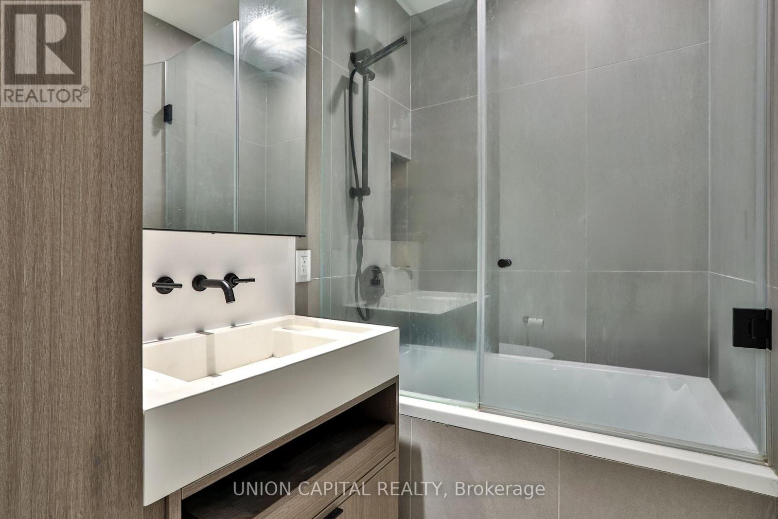 1406 - 55 Charles Street E, Toronto, Ontario  M4Y 0J1 - Photo 12 - C12884670