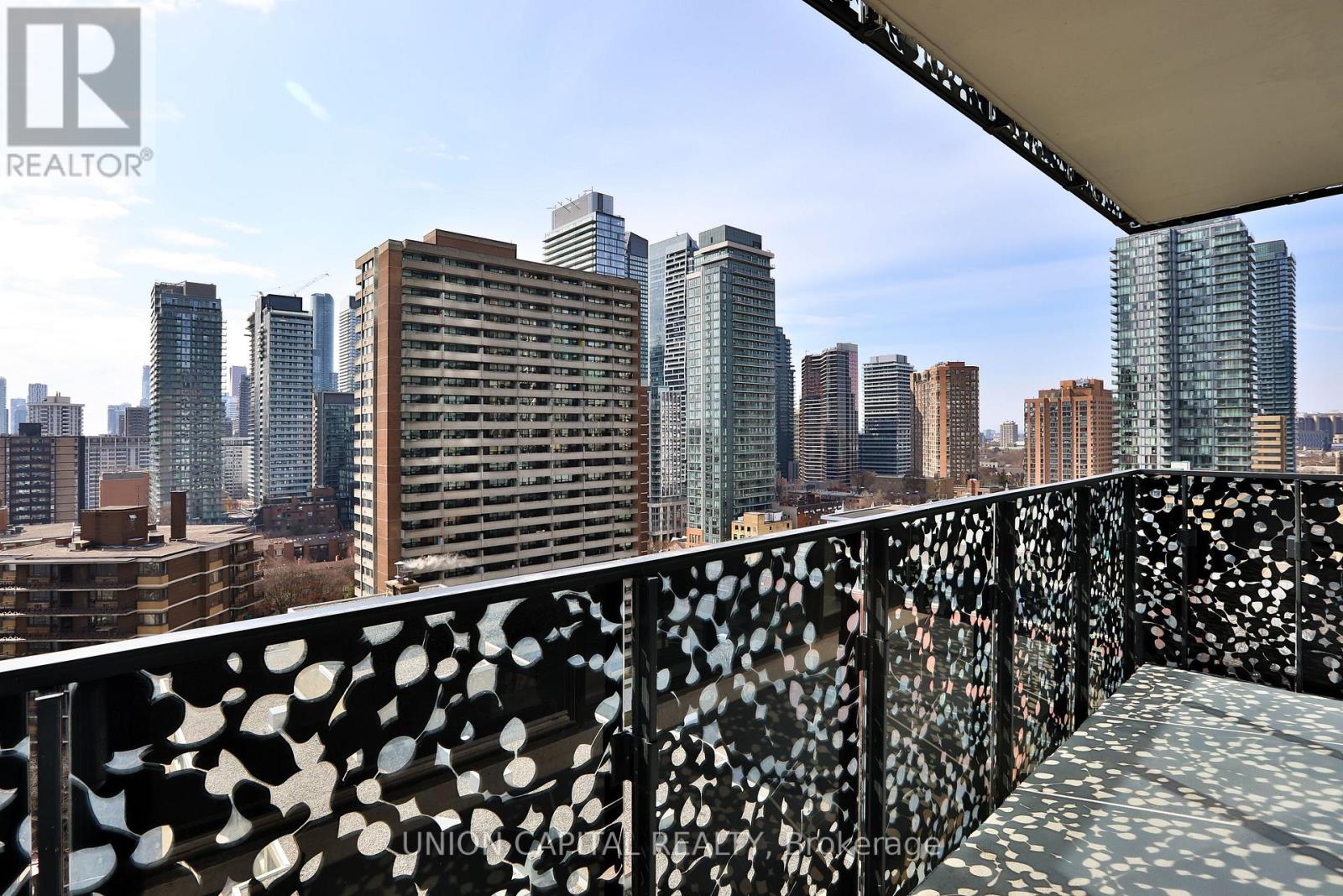 1406 - 55 Charles Street E, Toronto, Ontario  M4Y 0J1 - Photo 5 - C12884670