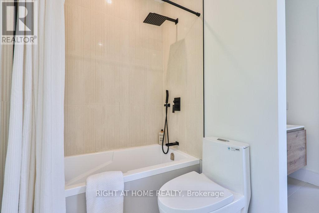 920 Calder Road, Mississauga, Ontario  L5J 2N7 - Photo 31 - W12955648