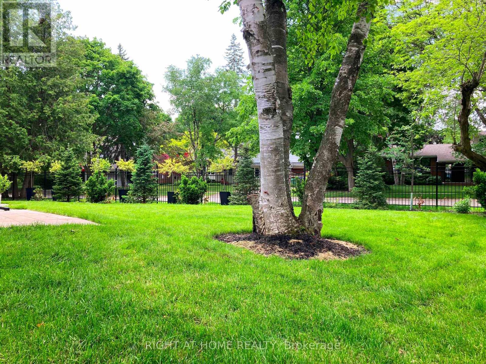 920 Calder Road, Mississauga, Ontario  L5J 2N7 - Photo 47 - W12955648