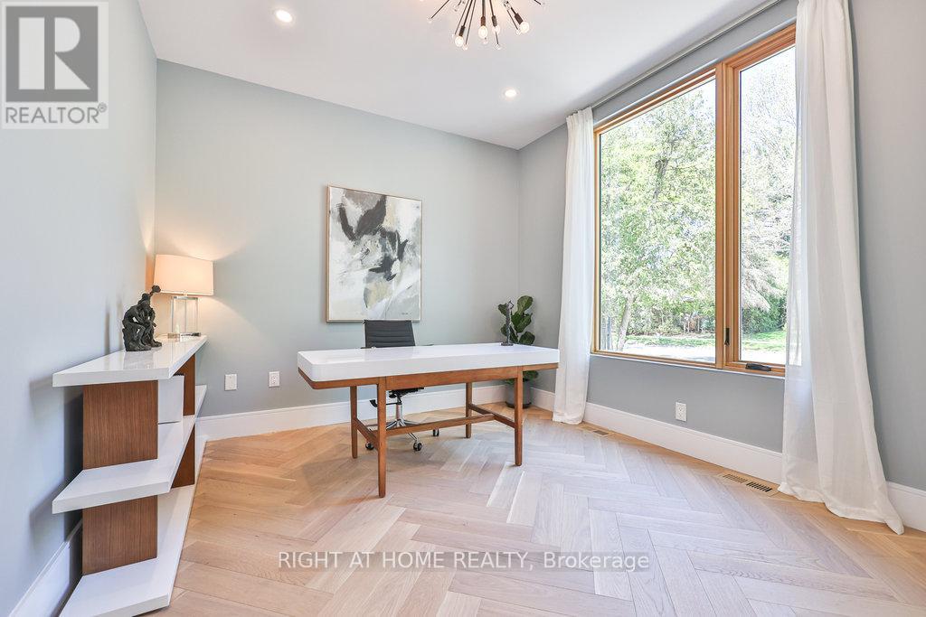 920 Calder Road, Mississauga, Ontario  L5J 2N7 - Photo 6 - W12955648