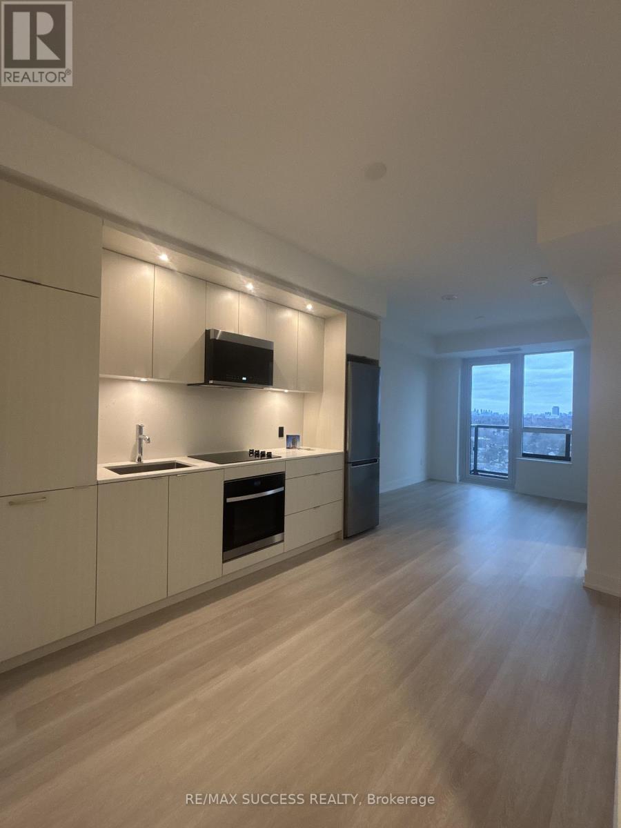 1610 - 60 Central Park Roadway, Toronto, Ontario  M9A 0E6 - Photo 21 - W12955654