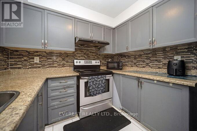 127 - 2 Sir Lou Drive, Brampton, Ontario  L6Y 5A8 - Photo 13 - W12955656