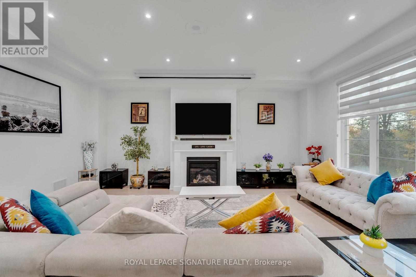 Main-Upper - 3255 Harasym Trail N, Oakville, Ontario  L6M 5N6 - Photo 10 - W12955752