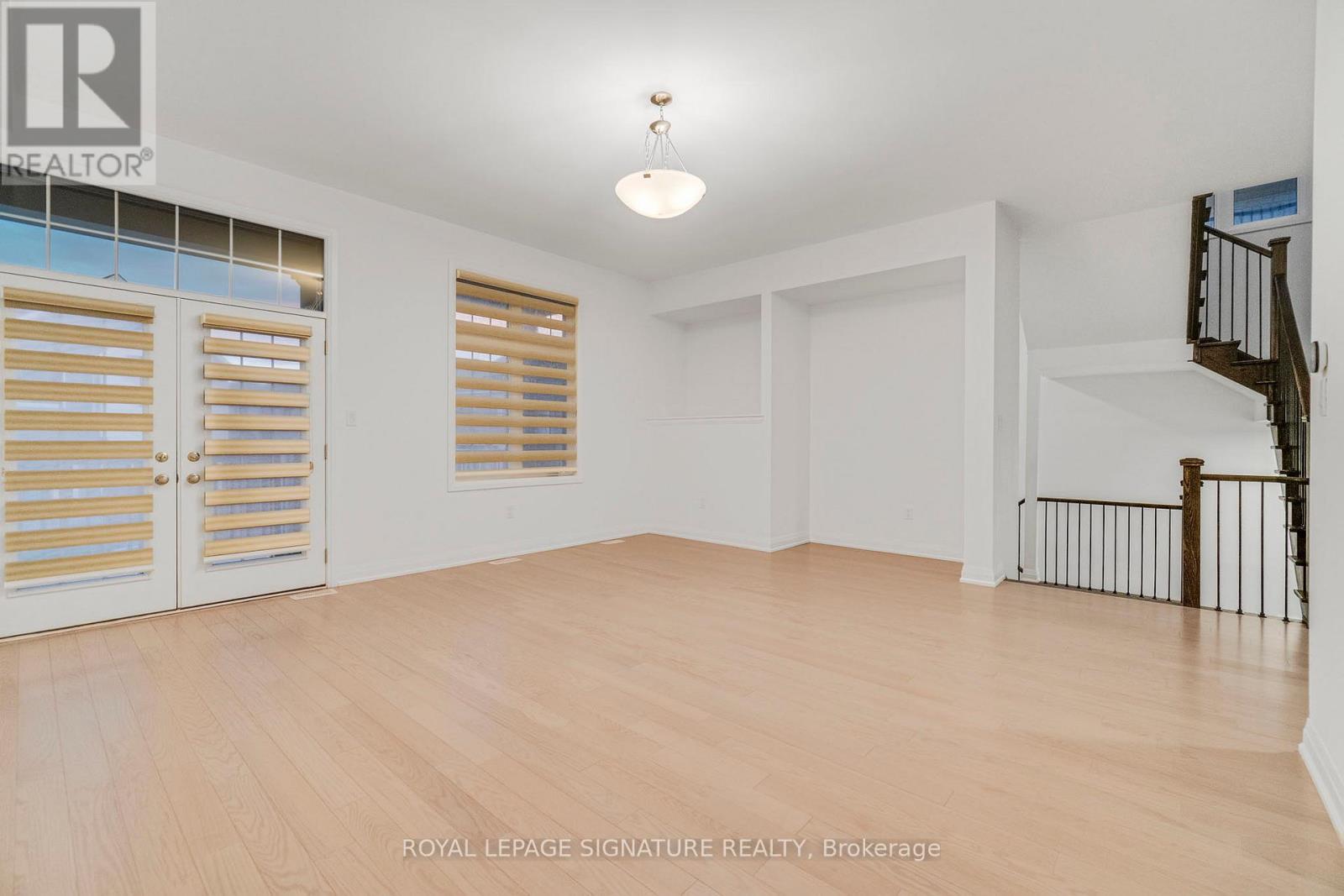 Main-Upper - 3255 Harasym Trail N, Oakville, Ontario  L6M 5N6 - Photo 5 - W12955752