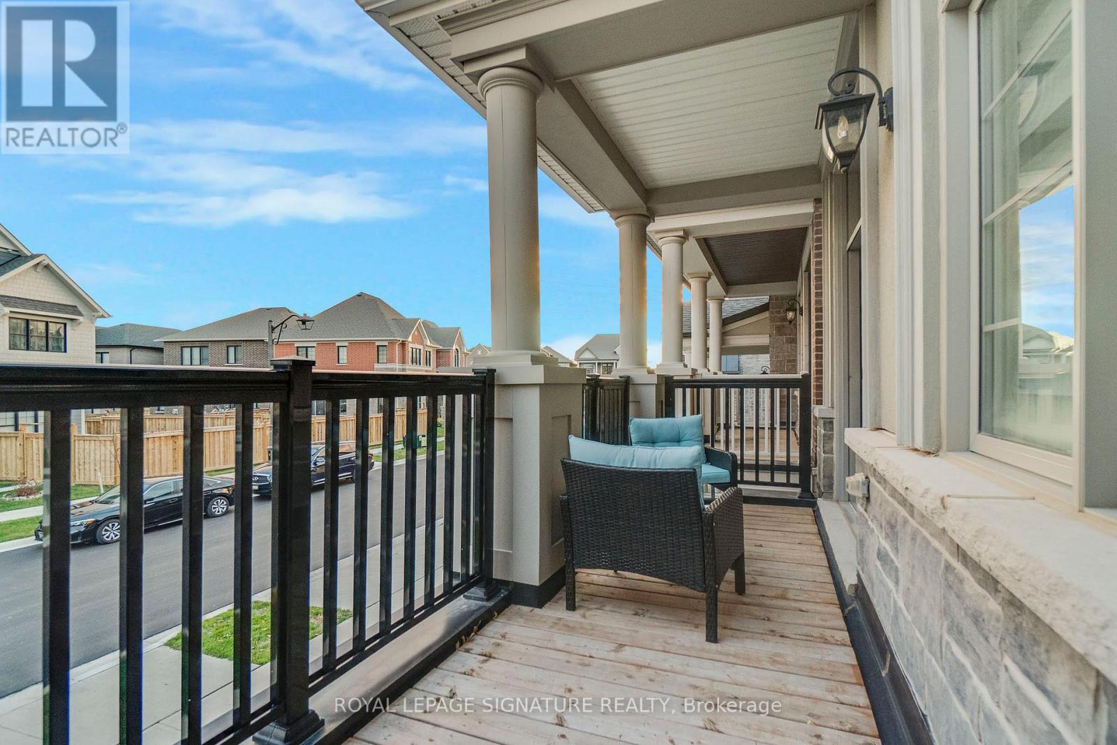 Main-Upper - 3255 Harasym Trail N, Oakville, Ontario  L6M 5N6 - Photo 8 - W12955752