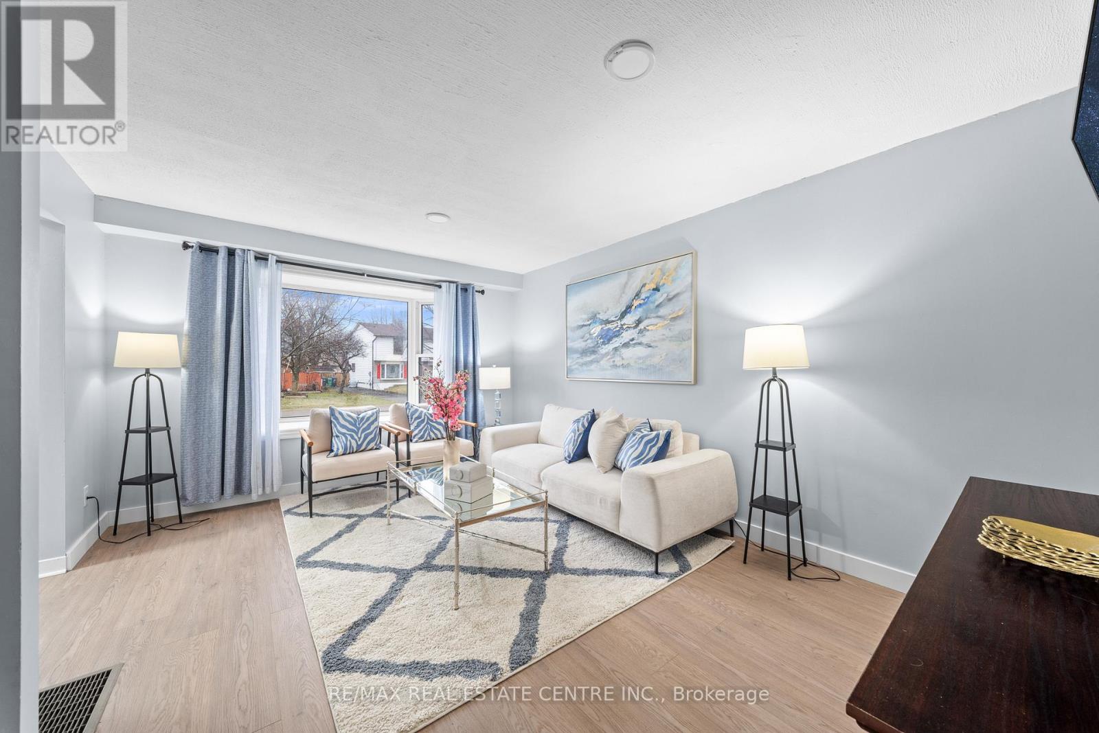 101 Griselda Crescent, Brampton, Ontario  L6S 1M4 - Photo 8 - W12955762