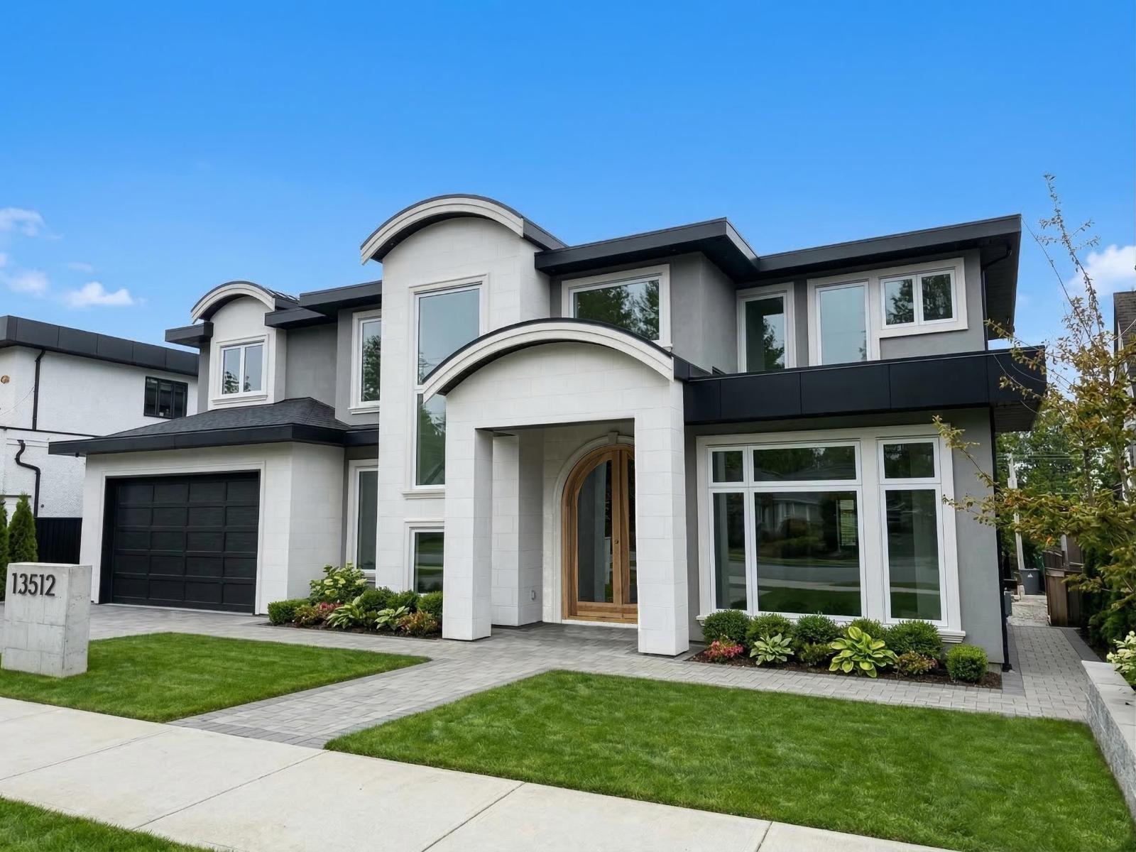 13512 14 AVENUE, White Rock, British Columbia