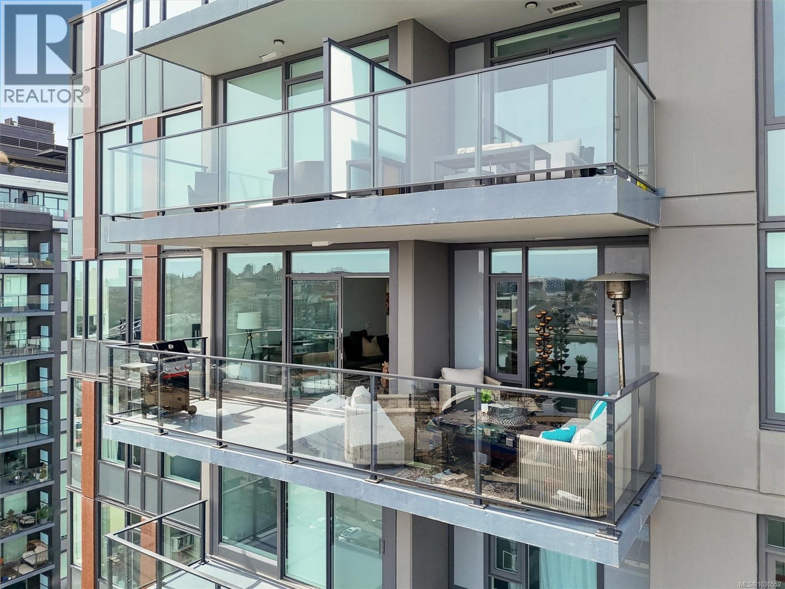 1102 369 Tyee Rd, Victoria, British Columbia  V9A 0B6 - Photo 4 - 1030552