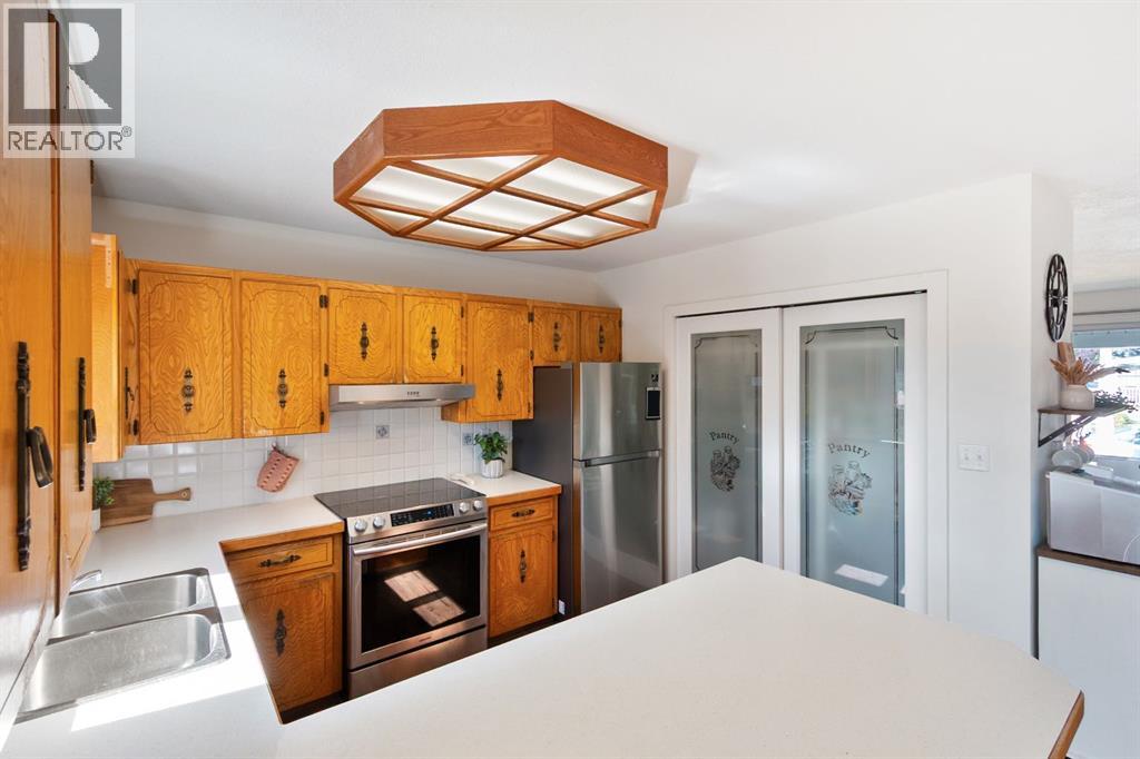 5445 56 Street, Olds, Alberta  T4H 1J6 - Photo 13 - A2260717