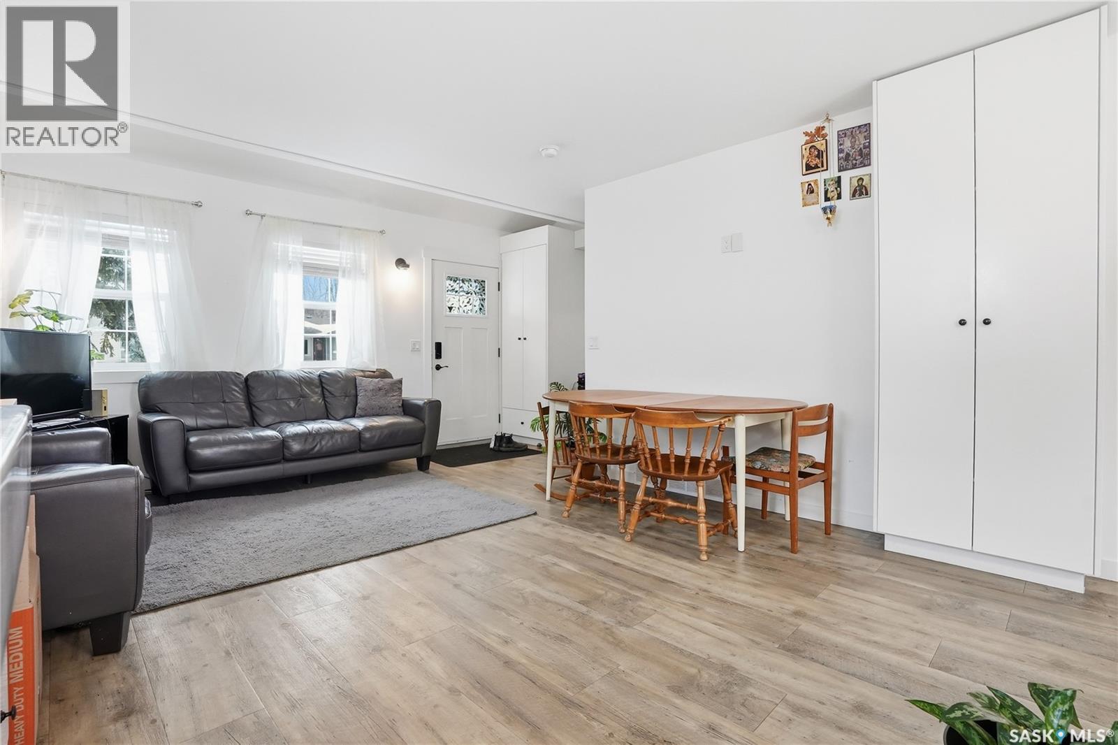 929 K Avenue N, Saskatoon, Saskatchewan  S7L 2N3 - Photo 17 - SK032044