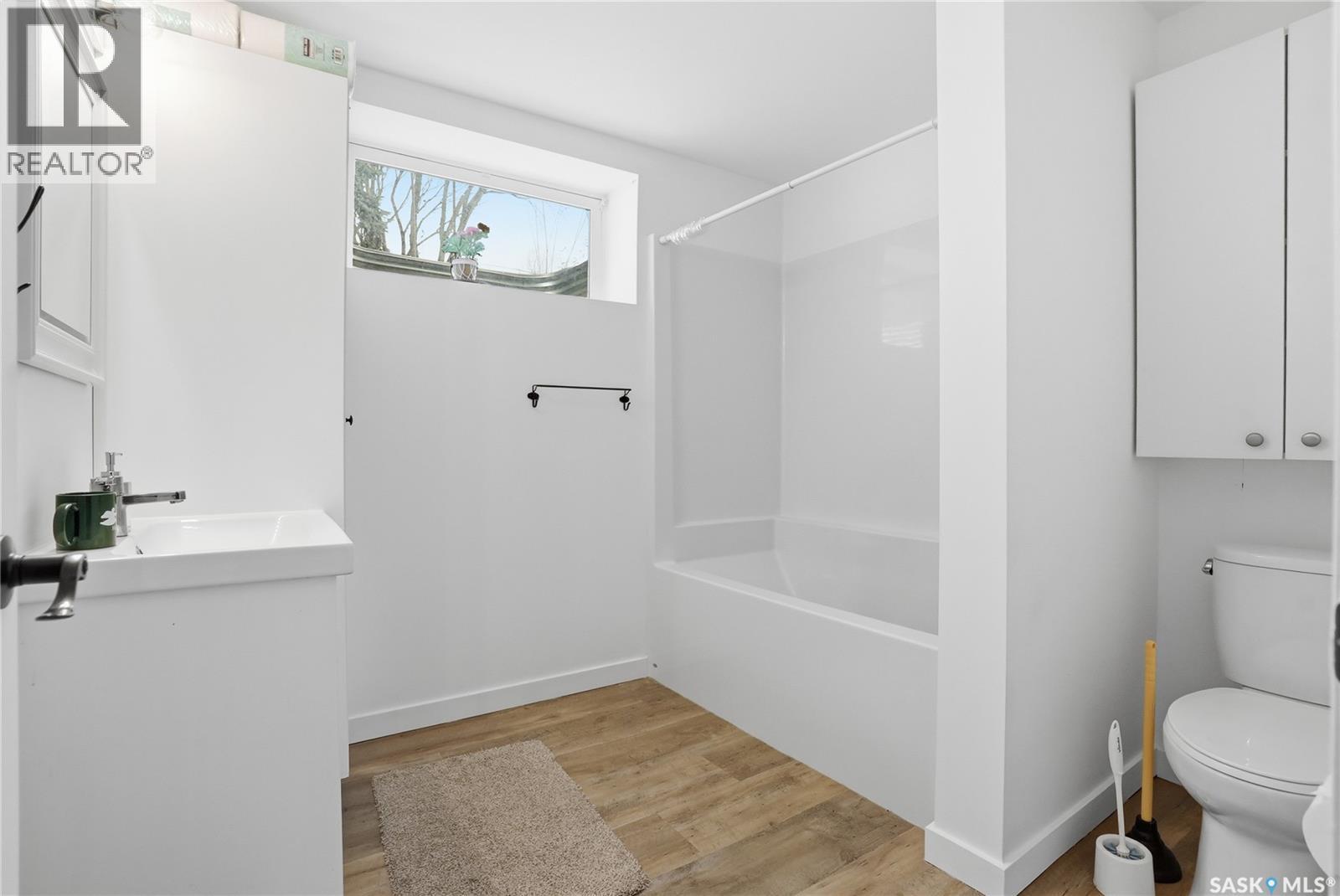 929 K Avenue N, Saskatoon, Saskatchewan  S7L 2N3 - Photo 31 - SK032044