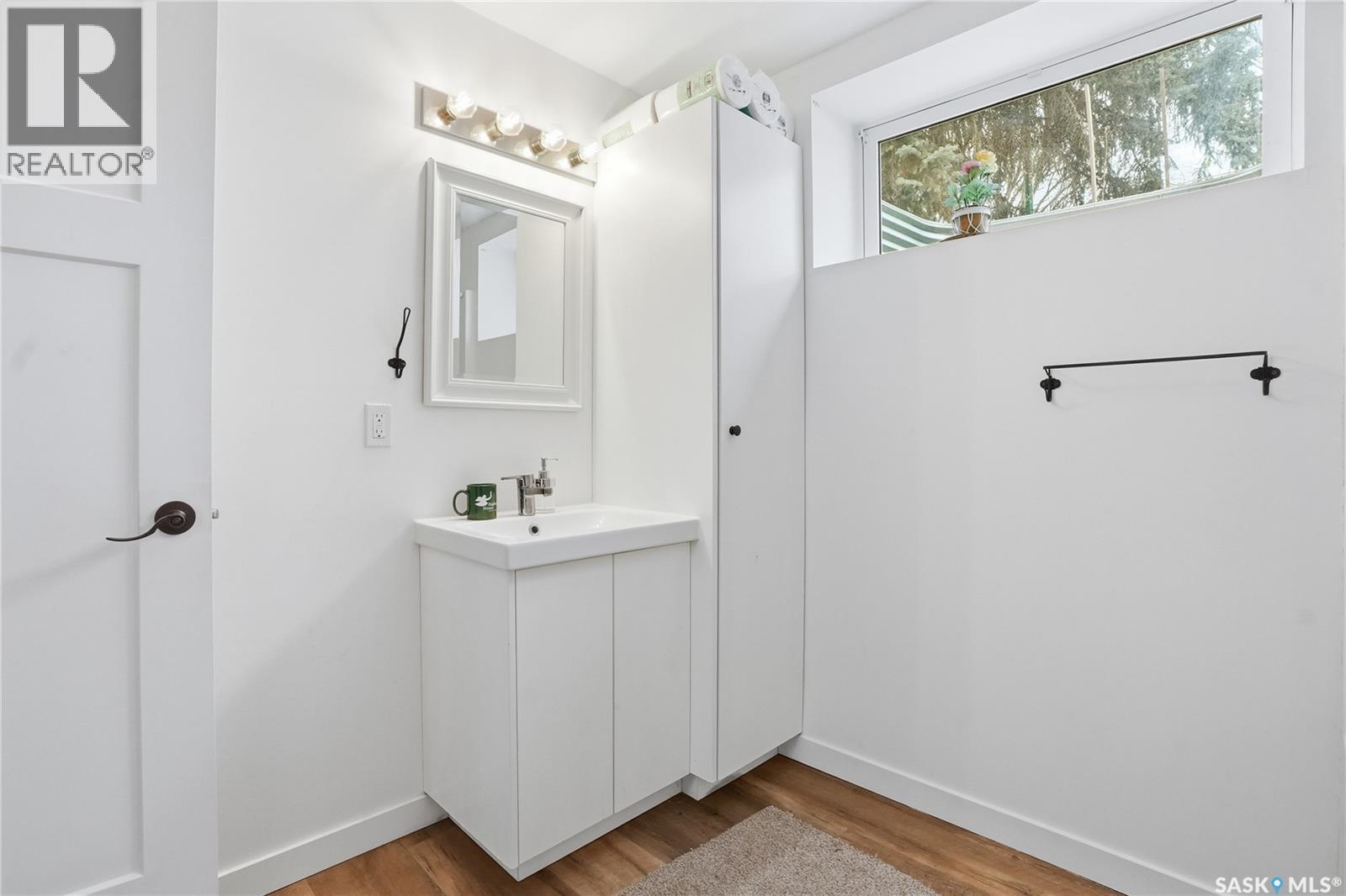 929 K Avenue N, Saskatoon, Saskatchewan  S7L 2N3 - Photo 32 - SK032044