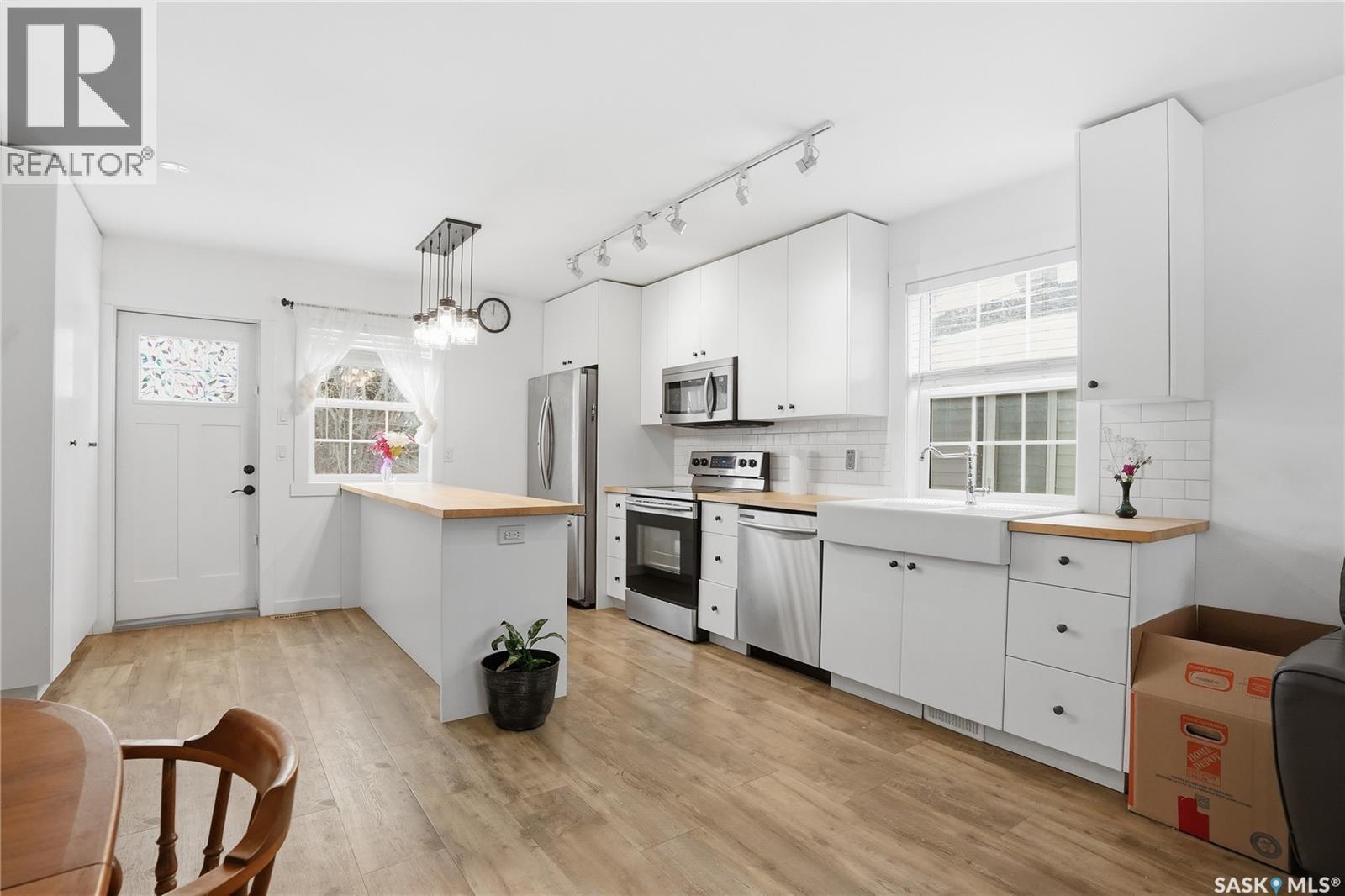 929 K Avenue N, Saskatoon, Saskatchewan  S7L 2N3 - Photo 9 - SK032044