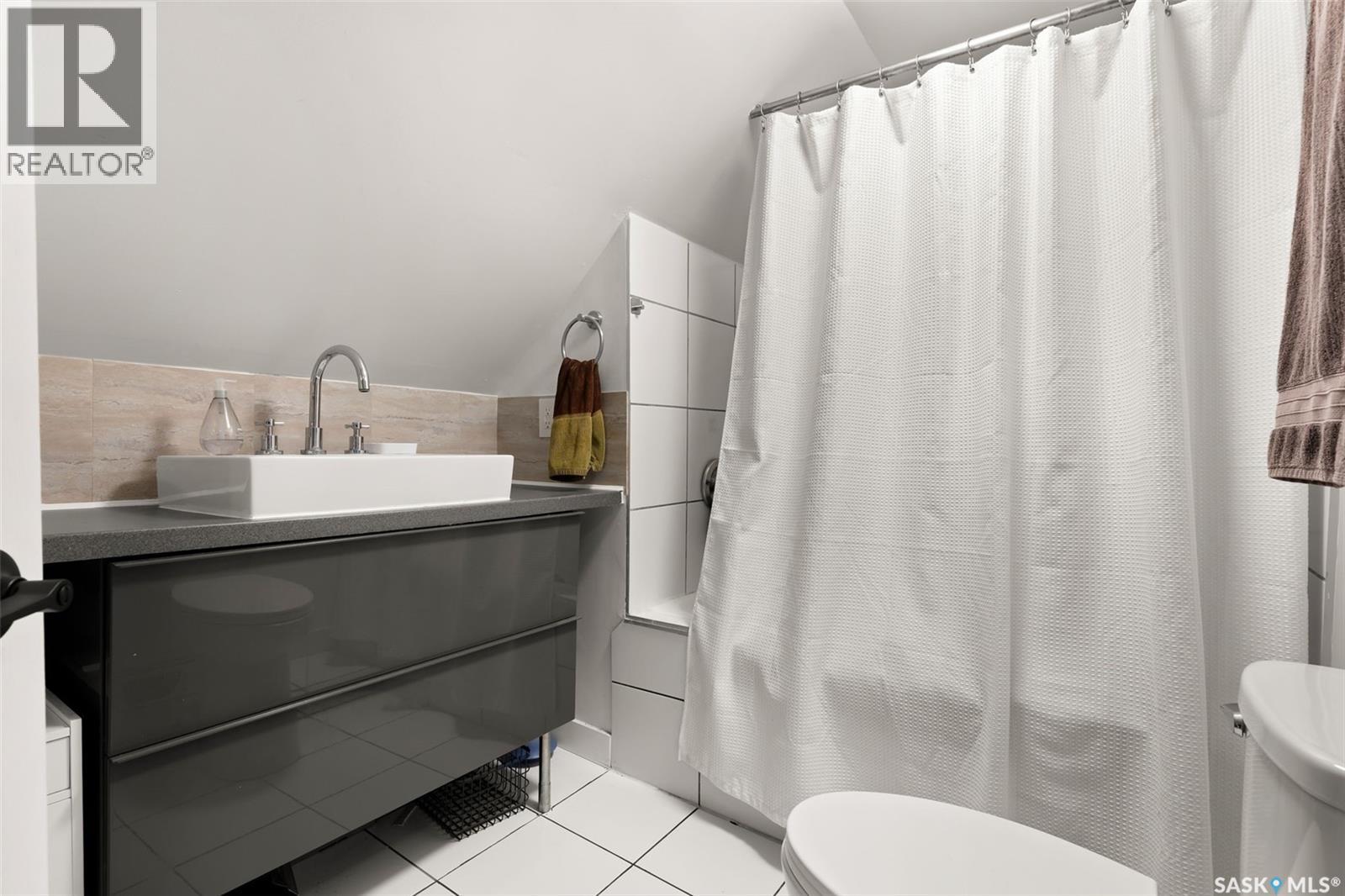 1941 Montague Street, Regina, Saskatchewan  S4T 3J6 - Photo 12 - SK032014