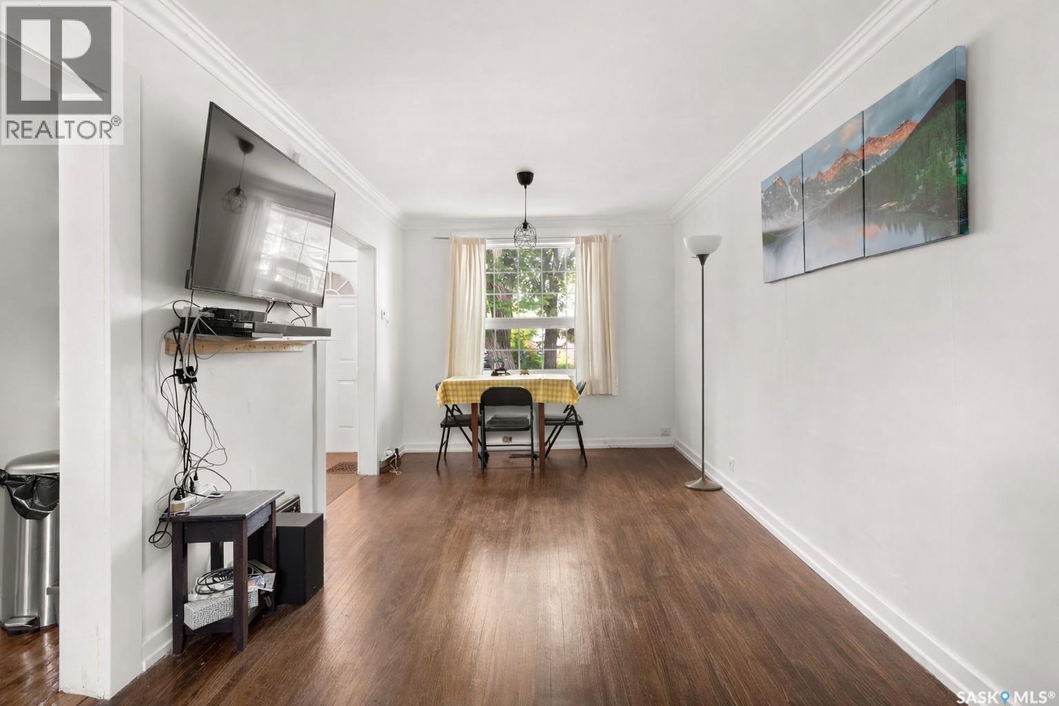 1941 Montague Street, Regina, Saskatchewan  S4T 3J6 - Photo 5 - SK032014