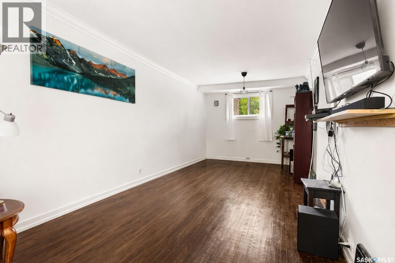 1941 Montague Street, Regina, Saskatchewan  S4T 3J6 - Photo 6 - SK032014