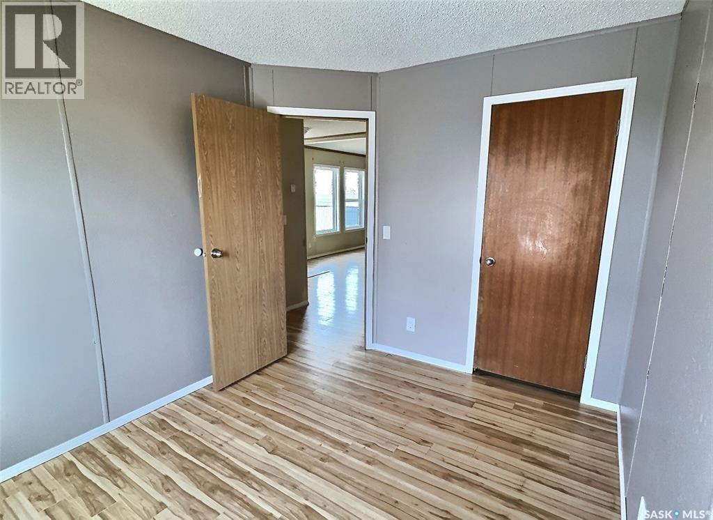 92 Foord Crescent, Macoun, Saskatchewan  S0C 1P0 - Photo 10 - SK032000