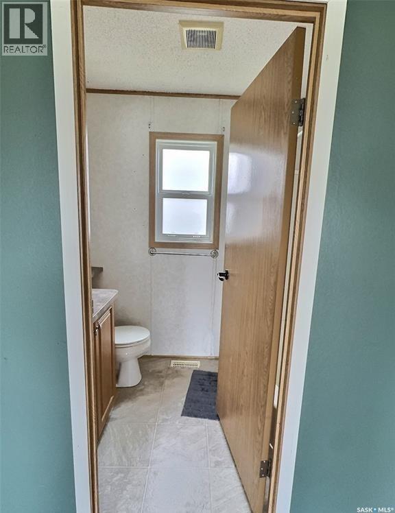 92 Foord Crescent, Macoun, Saskatchewan  S0C 1P0 - Photo 22 - SK032000