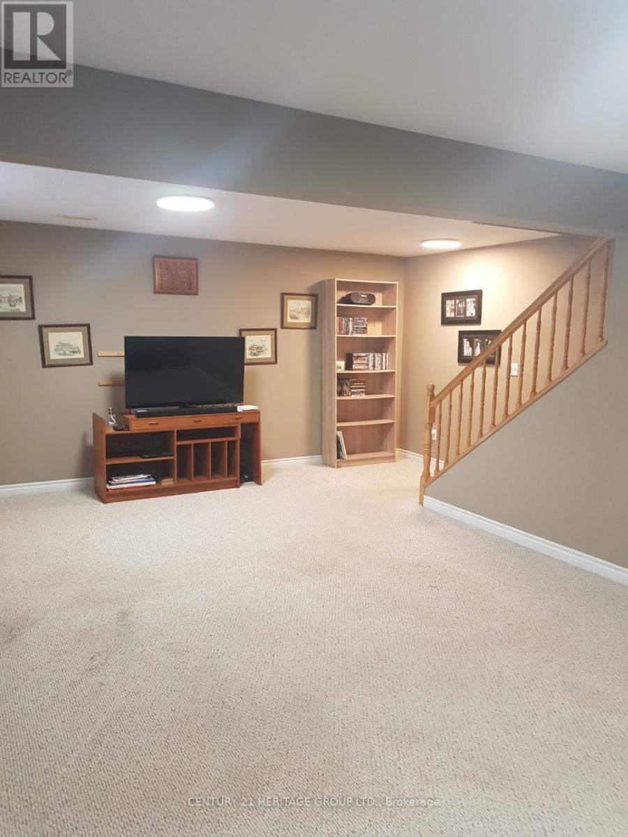 71 Finch Drive, Belleville, Ontario  K8P 5L4 - Photo 20 - X12955670