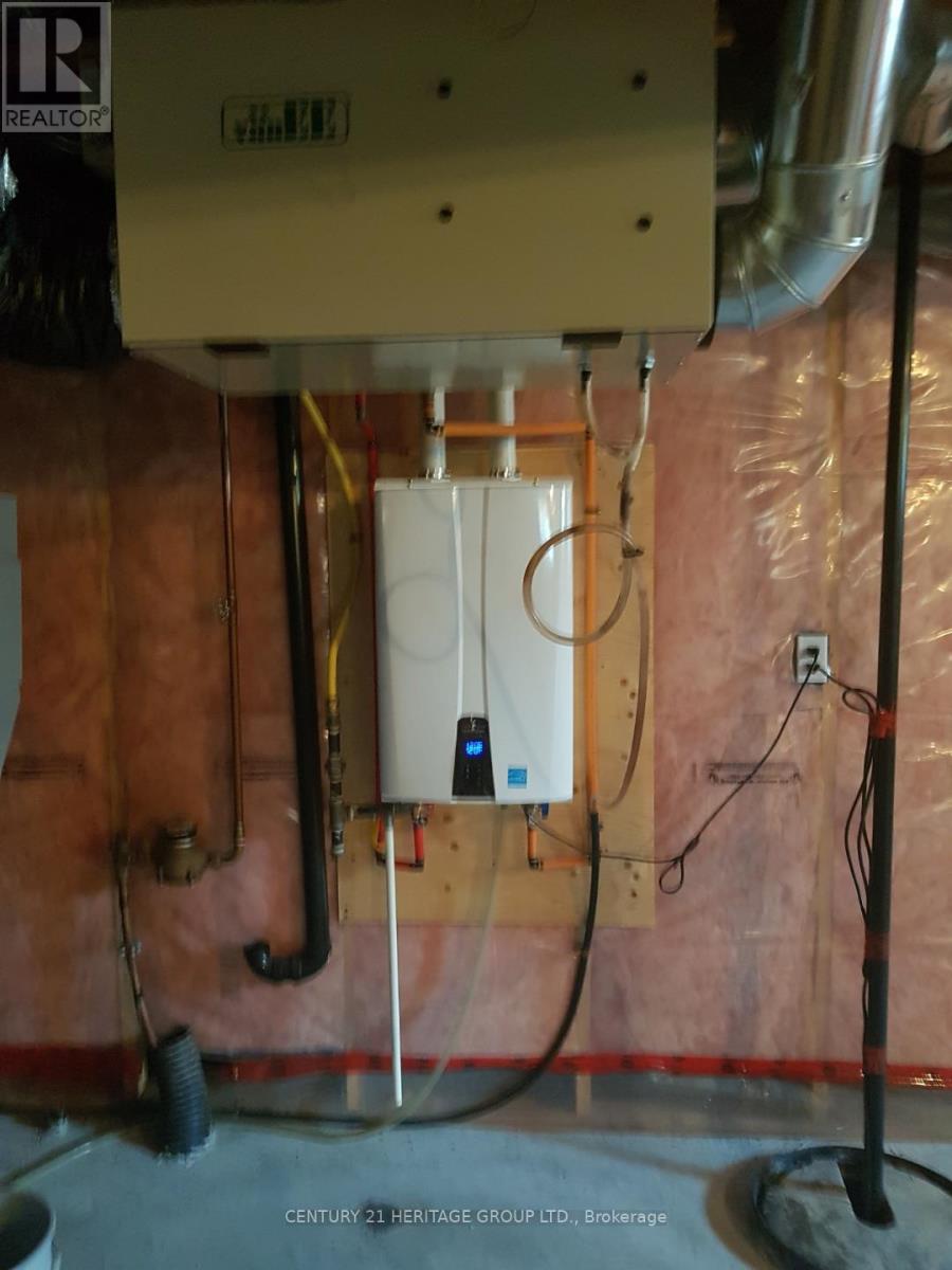 71 Finch Drive, Belleville, Ontario  K8P 5L4 - Photo 25 - X12955670