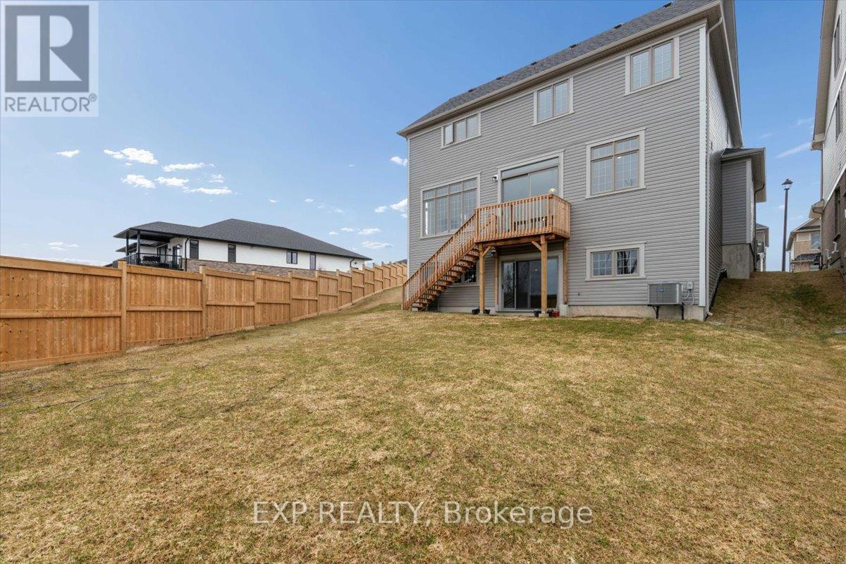 98 Rea Drive, Centre Wellington, Ontario  N1M 0J8 - Photo 44 - X12955708