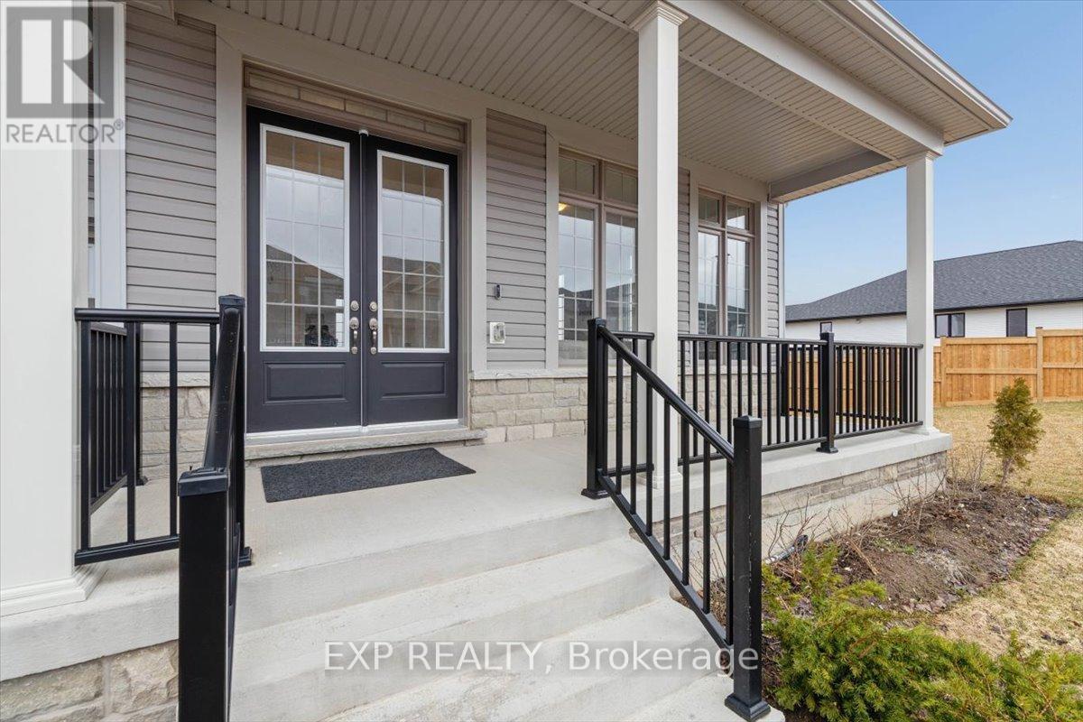 98 Rea Drive, Centre Wellington, Ontario  N1M 0J8 - Photo 7 - X12955708