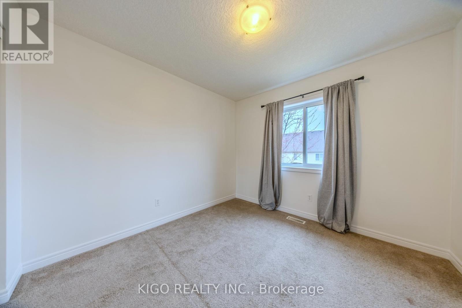 13 - 468 Doon South Drive, Kitchener, Ontario  N2P 0A2 - Photo 19 - X12955712