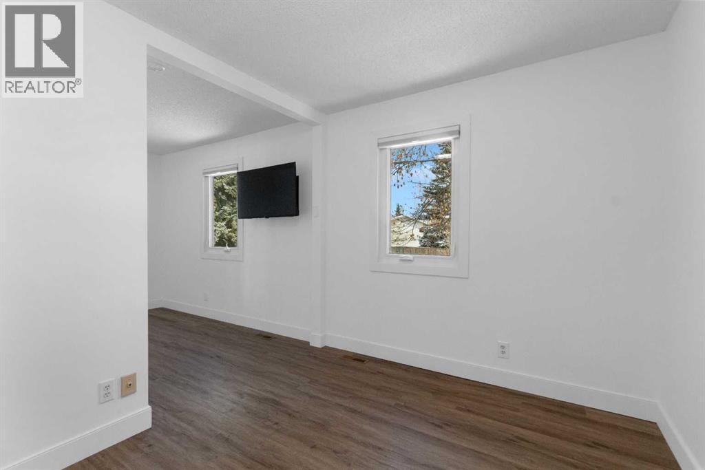 3, 64 Woodacres Crescent SW, Calgary, Alberta  T2W 4V6 - Photo 16 - A2291873