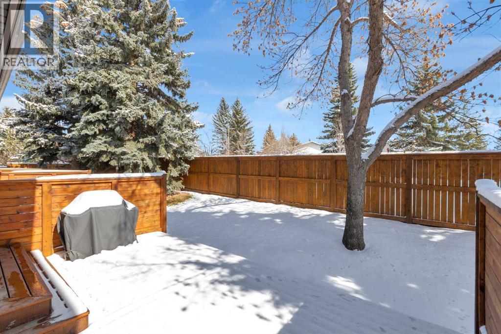 3, 64 Woodacres Crescent SW, Calgary, Alberta  T2W 4V6 - Photo 27 - A2291873