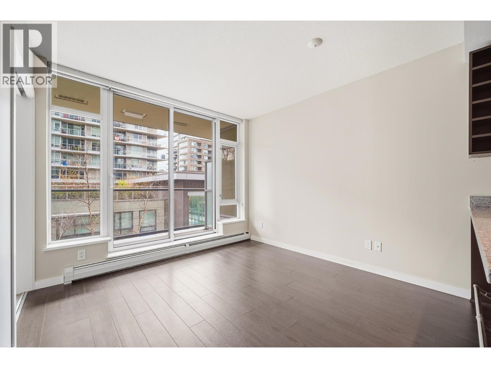 406 138 W 1st Avenue, Vancouver, British Columbia V5Y 0H5 - Photo 2 - R3104383