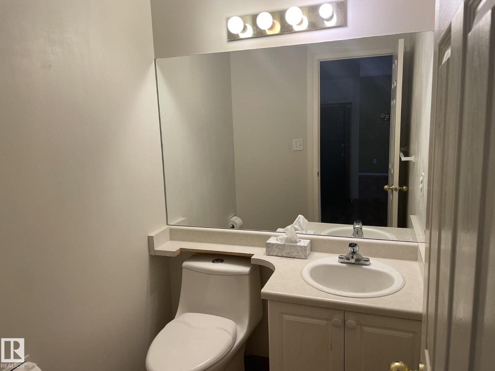 #2 1295 Carter Crest Rd Nw, Edmonton, Alberta  T5R 2N6 - Photo 3 - E4470573