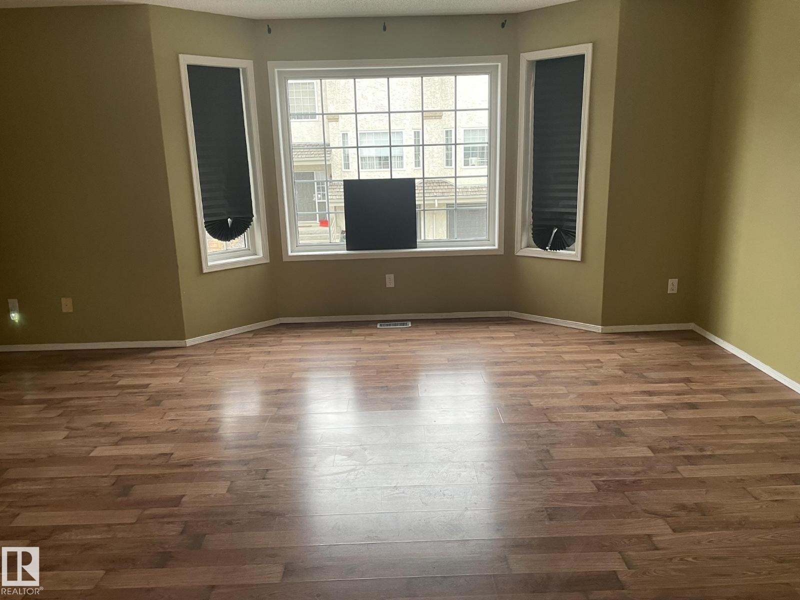 #2 1295 Carter Crest Rd Nw, Edmonton, Alberta  T5R 2N6 - Photo 5 - E4470573