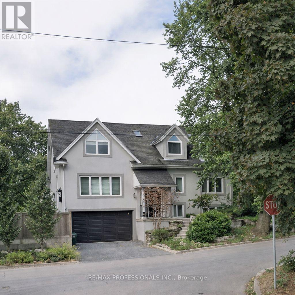 12 WALFORD ROAD, Toronto, Ontario