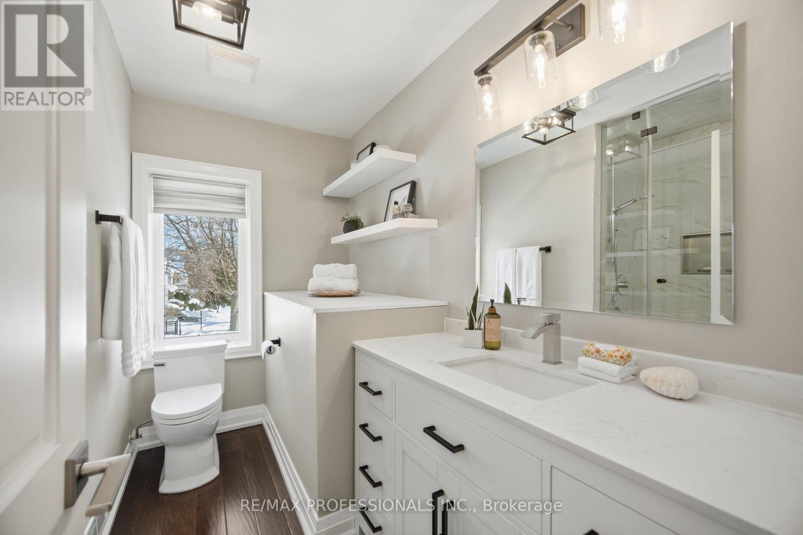 12 Walford Road, Toronto, Ontario  M8X 2P1 - Photo 20 - W12759510