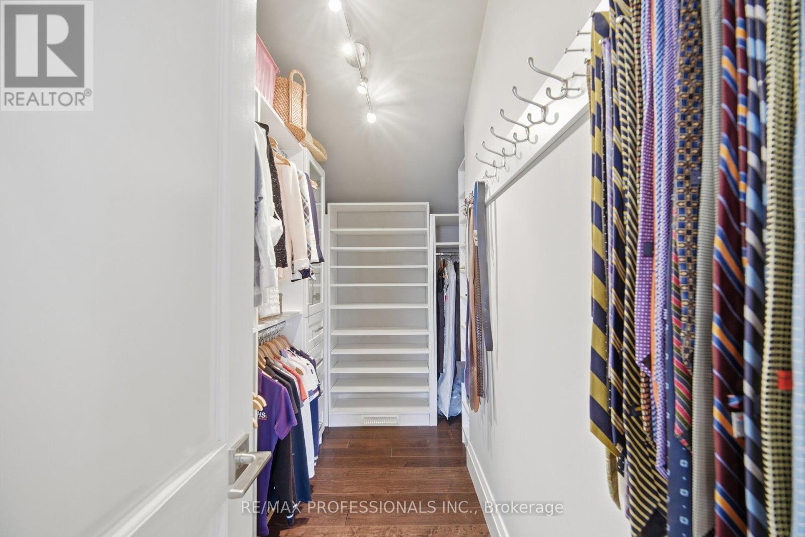 12 Walford Road, Toronto, Ontario  M8X 2P1 - Photo 26 - W12759510