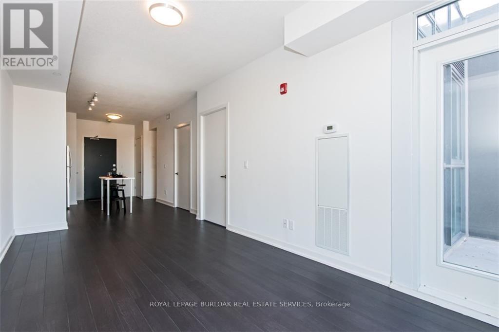 B603 - 5240 Dundas Street, Burlington, Ontario  L7L 0J6 - Photo 4 - W12954454